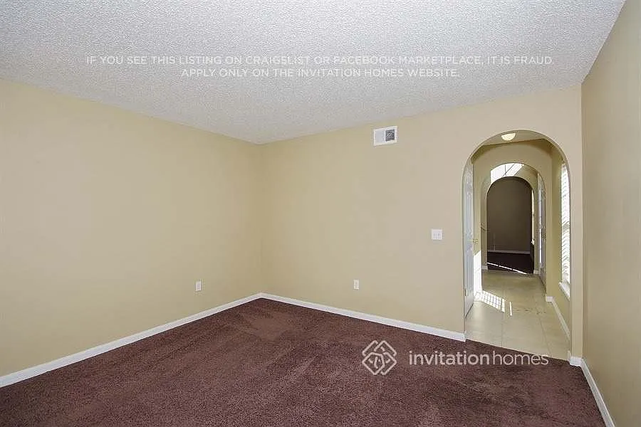 404 Danube Way Kissimmee, FL 34759 — Photo 2