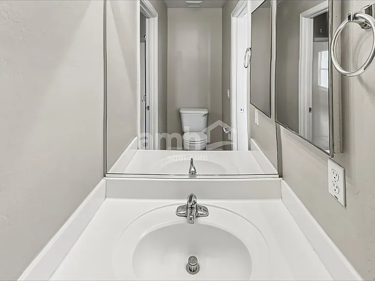 11940 W Charter Oak Rd — Photo 8