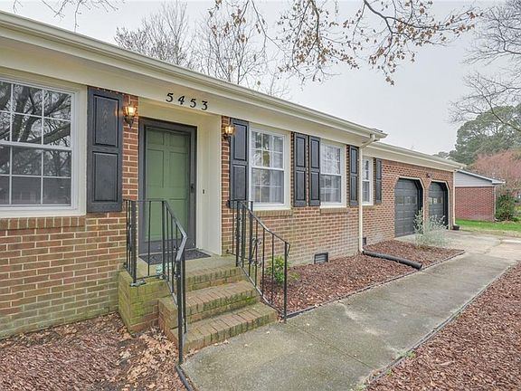 3rd image of 5453 Hunt Club Dr