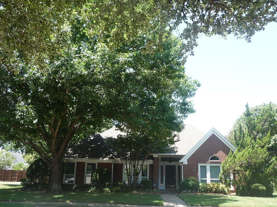 1st image of 3203 Wessex Cir