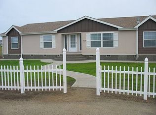 1238 Catalina Ct, Ocean Shores, WA 98569