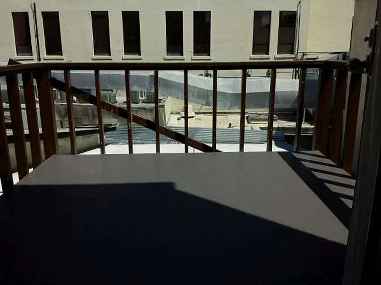 1023 Maunakea St — Photo 8
