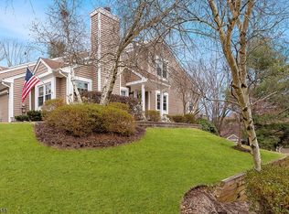 8 Stone Edge Rd, Bedminster, NJ 07921