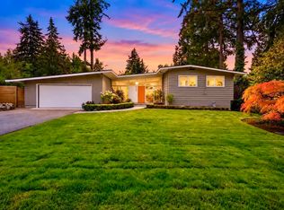9125 NE 21st Place, Clyde Hill, WA 98004