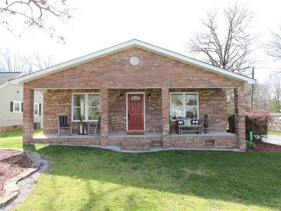 810 Allen Dr, Marshville, NC, 28103