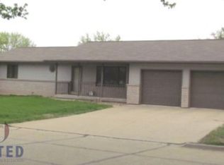 304 Howard St, Homer, NE 68030
