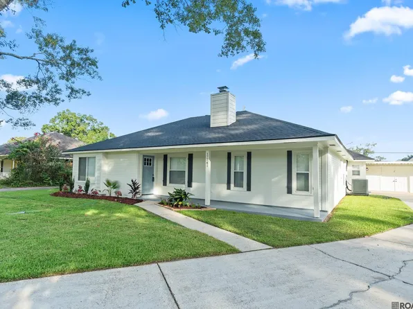 17741 La Grange Ct, Baton Rouge, LA 70817