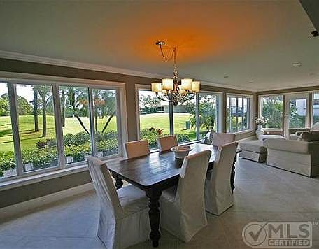 4th image of 4425 Sanderling Cir E