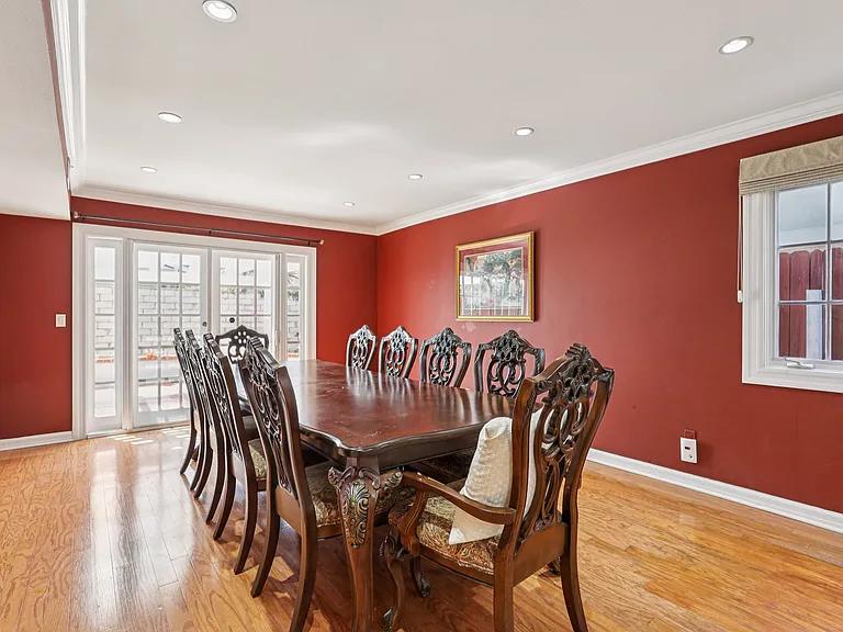 4182 Silliman Dr — Photo 5