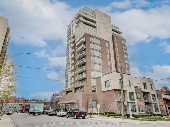 8 Ann St #503, Mississauga, ON L5G 0C1