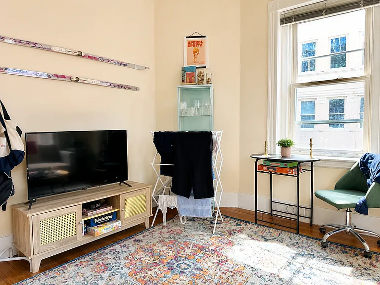 106-108 Myrtle St #8A — Photo 3