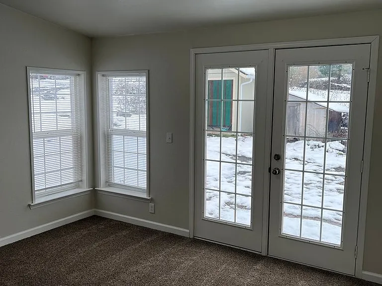 3253 W Hills Rd #B — Photo 18