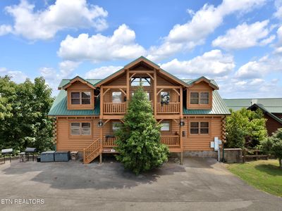 2035 Mikey St, Sevierville, TN, 37876
