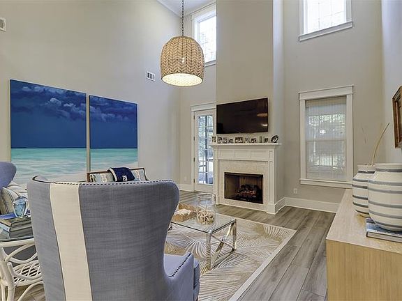 26 Paxton Living Room