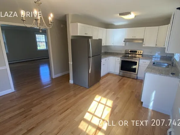 312 Plaza Dr, Dover, NH 03820