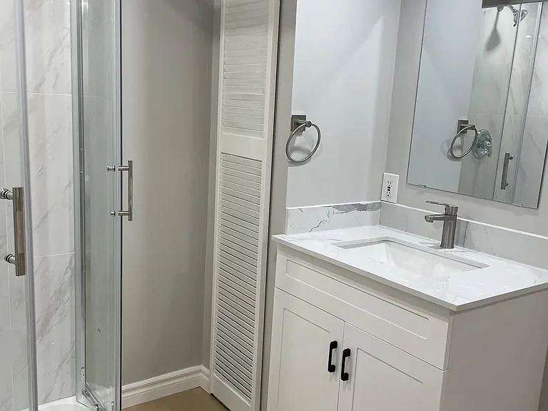 33 Rowe Ct — Photo 19