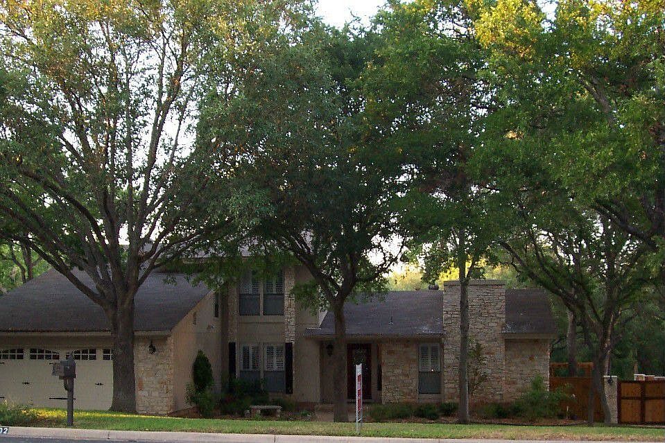 1st image of 3202 Thousand Oaks Dr