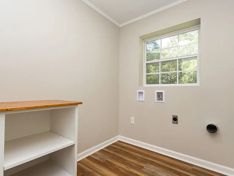 125 Anderson Rd — Photo 22