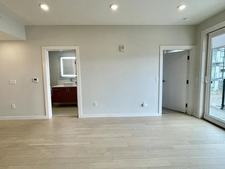 476 Enterprise Blvd #216 — Photo 12