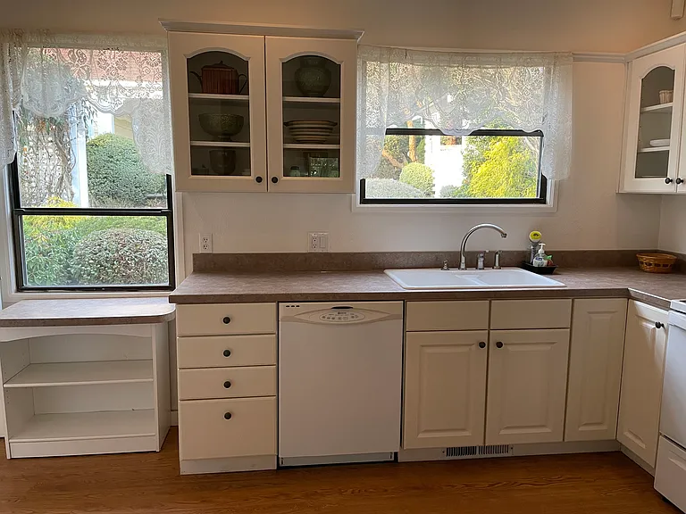 5908 Sunset Ave — Photo 11