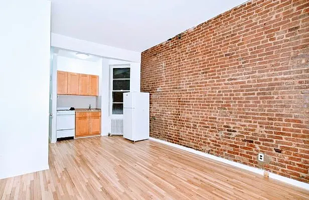 Rented by Prince Real Estate Associates LLC | media 6