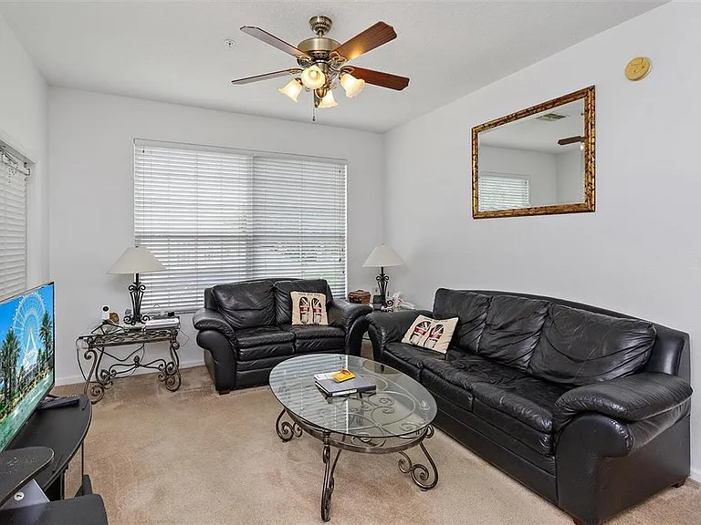 2307 Silver Palm Dr #202 — Photo 11