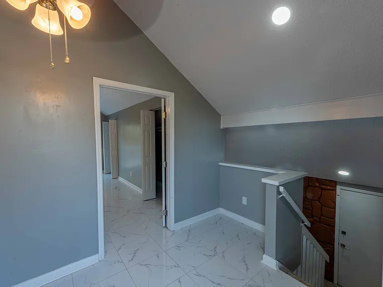 8366 Coralberry Ln — Photo 33