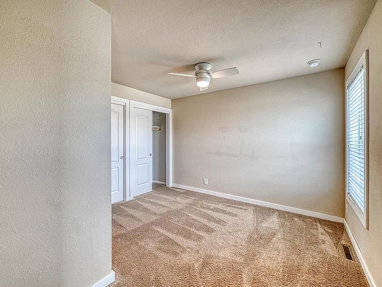 203 Chestnut St — Photo 14