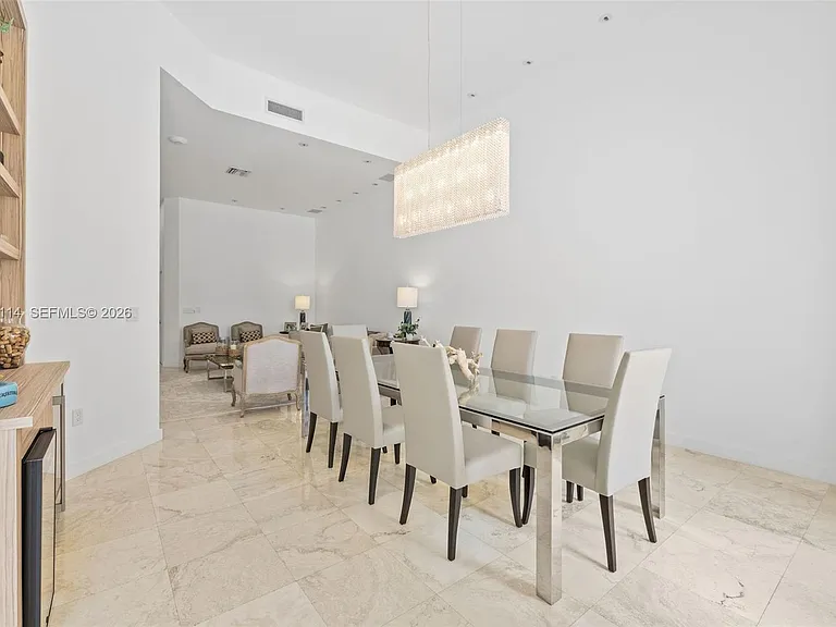 21103 NE 38th Ave — Photo 10