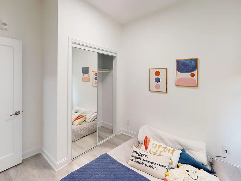 1395 Golden Gate Avenue — Photo 2