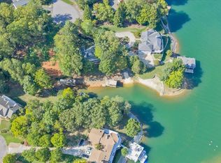 41 N Pointe Ln, Moneta, VA 24121