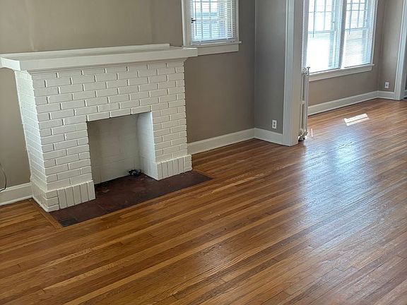 2nd image of 5446 Harrison St