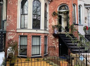 1317 Corcoran St NW APT 103, Washington, DC 20009