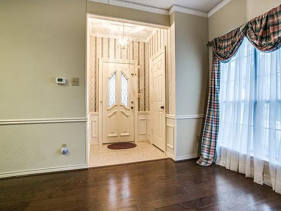 4th image of 5915 Orchid Ln