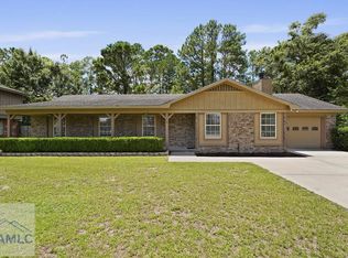 110 Flat Shoal Ln, Hinesville, GA 31313