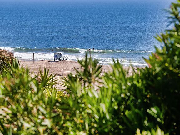 Zuma Beach whitewater view