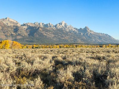 1000 E Solitude Dr, Jackson, WY, 83001