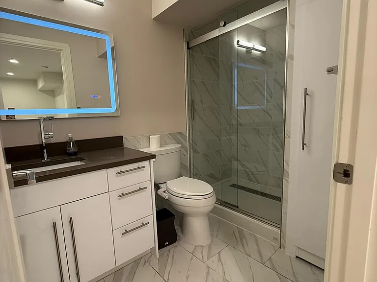 4500 Lake Washington Blvd NE #ADU — Photo 4