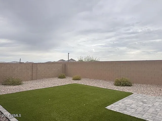 2055 W Bramble Berry Ln — Photo 13