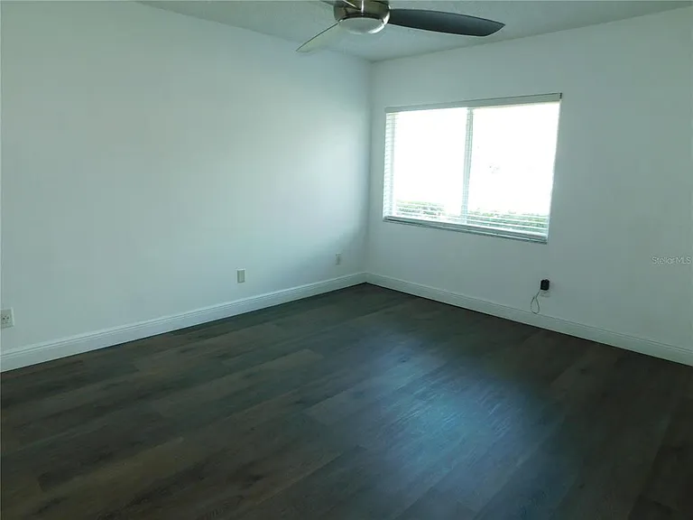 2561 Forest Run Ct — Photo 6