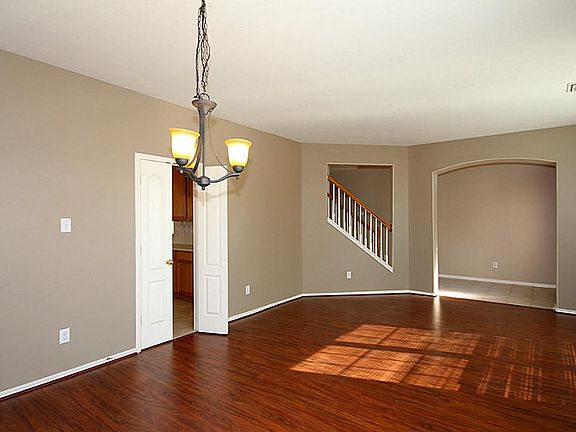 Formal Dining Room (view 2)