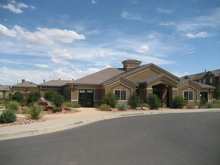 3155 S Hidden Valley Dr #105 — Photo 25
