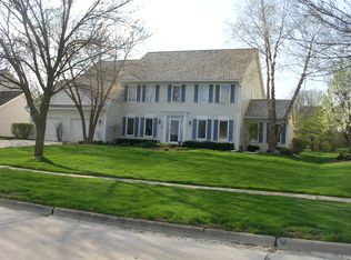 13767 Lake Shore Dr, Clive, IA 50325
