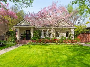 1050 42nd St, Sacramento, CA 95819