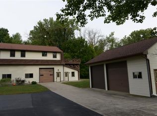 8230 County Rd, East Amherst, NY 14051