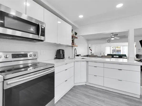 2535 Sherman Street, Hollywood, FL 33020