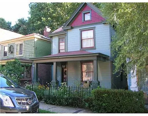683 Shade Ave photo 1
