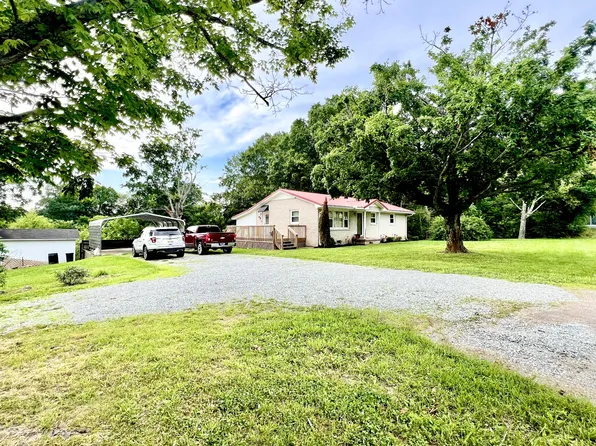 101 N Old Military Rd, Summertown, TN 38483