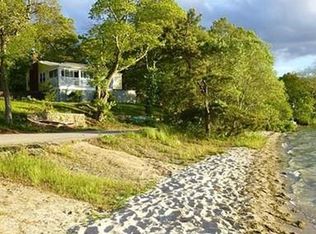 66 Massasoit Ave, Mashpee, MA 02649