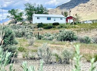 2628 Highway Dr, Arco, ID 83213